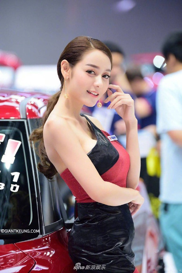 Showbiz 23/10: Thủy Tiên tiết lộ lý do không thể ghi chép chi tiết quá trình làm từ thiện ảnh 5