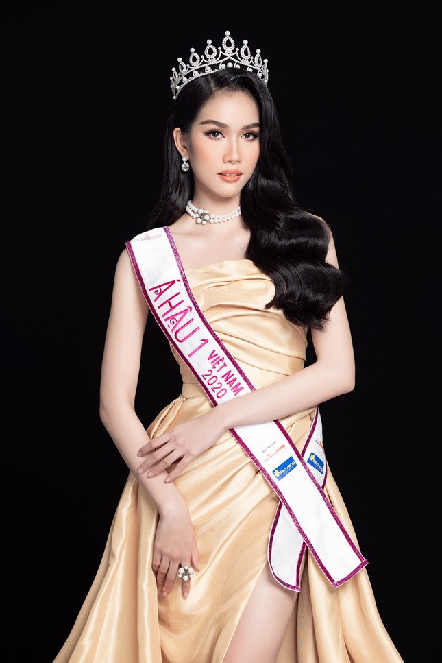 Á hậu Phạm Ngọc Phương Anh: ‘Tôi vẫn chưa quen mình là người nổi tiếng’ ảnh 1
