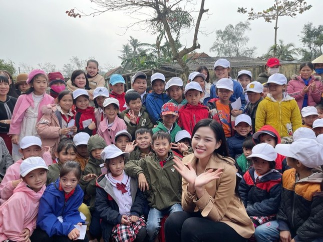 Showbiz 22/1: Hình ảnh mới nhất của Sơn Tùng M-TP giữa ồn ào chia tay Thiều Bảo Trâm ảnh 4