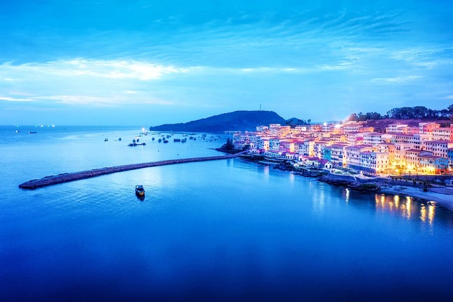 Nam Phú Quốc: Quyện hòa những điều đối lập tại thị trấn Địa Trung Hải ảnh 3