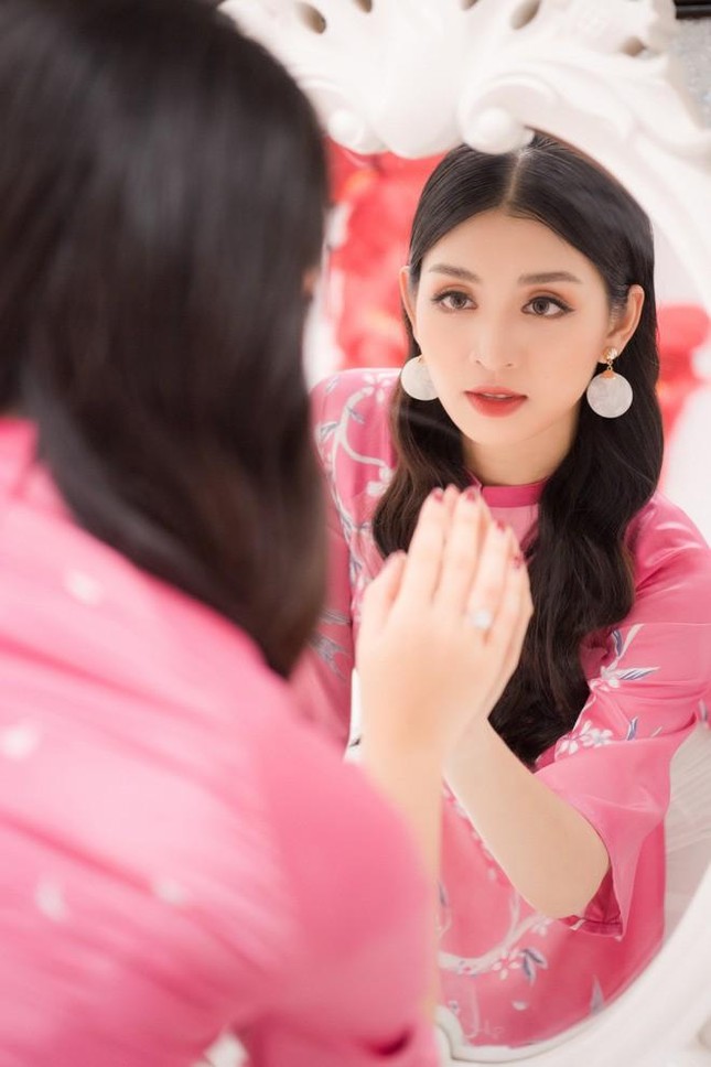 Những người đẹp Áo dài của Hoa hậu Việt Nam giờ ra sao? ảnh 6