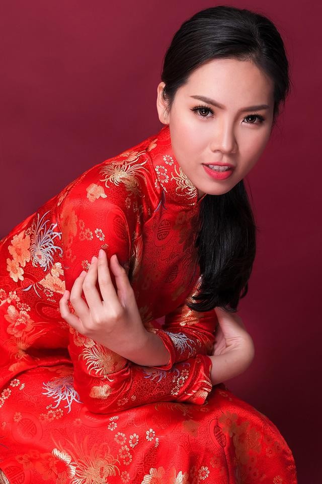 Những người đẹp Áo dài của Hoa hậu Việt Nam giờ ra sao? ảnh 17