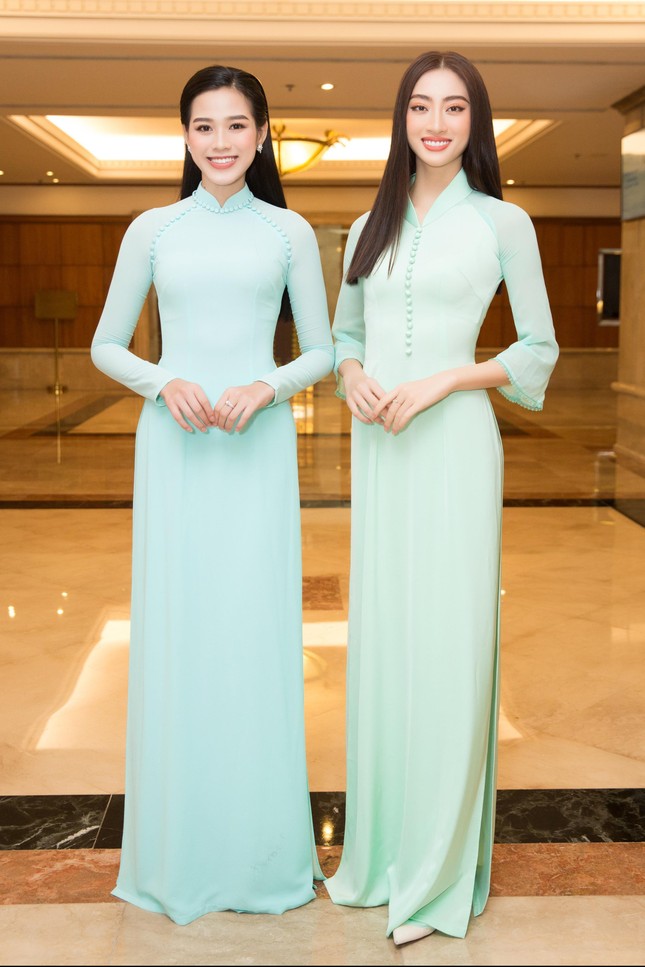 Hoa hậu Đỗ Thị Hà đẹp dịu dàng sánh vai cùng dàn hậu ‘đỉnh cao’ ảnh 12
