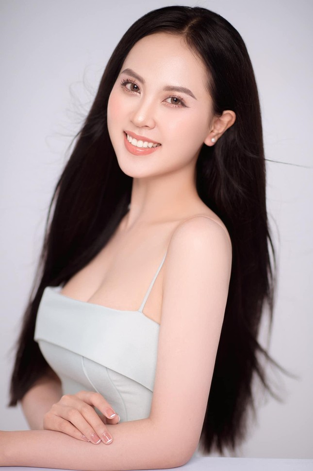 Nhan sắc ngọt ngào của người đẹp Nghệ An hai lần dự thi Hoa hậu Việt Nam ảnh 3
