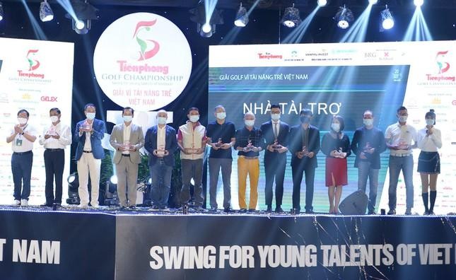 Tri ân các đơn vị đồng hành cùng Quỹ Hỗ trợ Tài năng trẻ Việt Nam và Tiền Phong Golf Championship ảnh 4