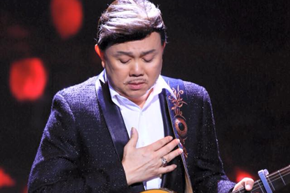 Showbiz 20/11: Quách Tuấn Du thông báo gấp rút lễ cúng 100 ngày của cố ca sĩ Việt Quang ảnh 2