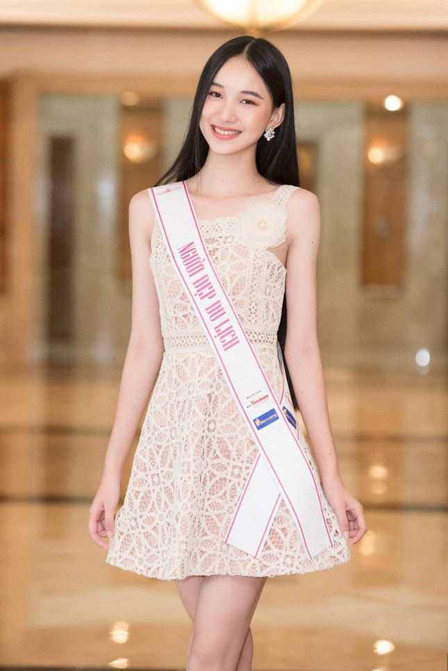 Thuỳ Tiên và dàn hoa-á hậu gửi lời chúc tới Đỗ Thị Hà trước Chung kết Miss World 2021 ảnh 4