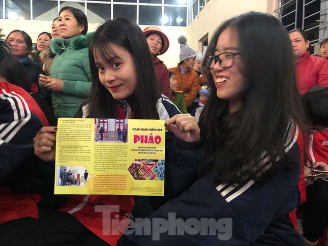 'Xuân Biên phòng- ấm lòng dân bản' ở biên cương Lạng Sơn ảnh 2