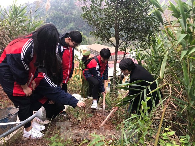 'Xuân Biên phòng- ấm lòng dân bản' ở biên cương Lạng Sơn ảnh 4