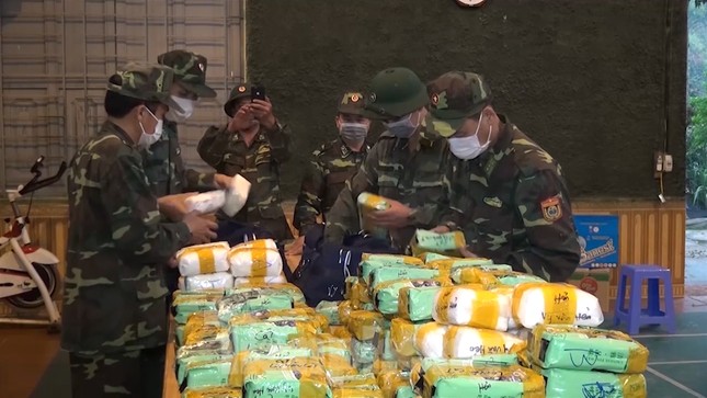 Triệt phá đường dây ma túy, thu gần nửa tấn heroin ảnh 2