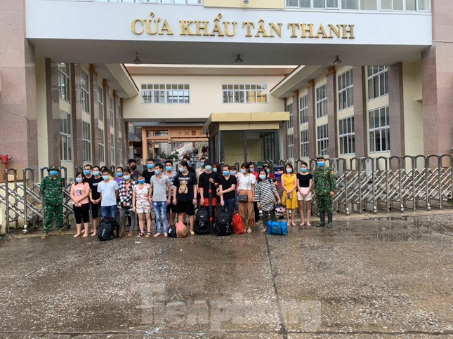 Lạng Sơn: Ngăn chặn 25 người vượt biên giới qua đường mòn ảnh 1