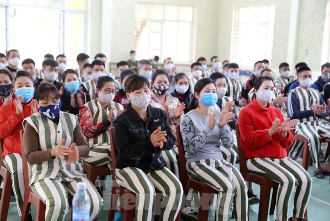 Nhiều phạm nhân ở Lạng Sơn được giảm án trong dịp tết nguyên đán ảnh 2