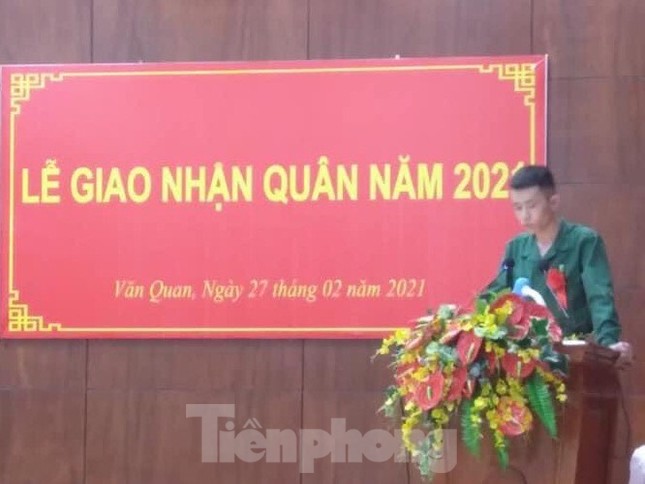 Tân binh các tỉnh thành náo nức lên đường nhập ngũ ảnh 12