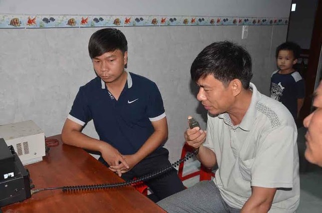 Tàu cá Quảng Ngãi bị đâm chìm trên biển ảnh 1