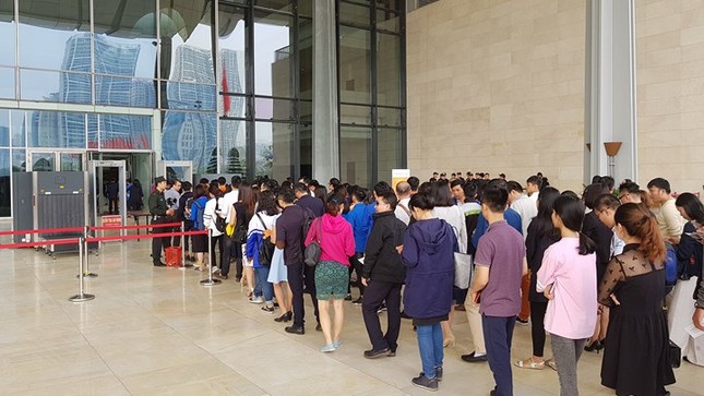 Tỷ phú Jack Ma chúc giới trẻ Việt Nam luôn tiến về phía trước ảnh 5