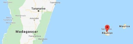 Khi ở Đảo La Réunion, Vua Duy Tân được đề nghị bỏ trốn mấy lần
