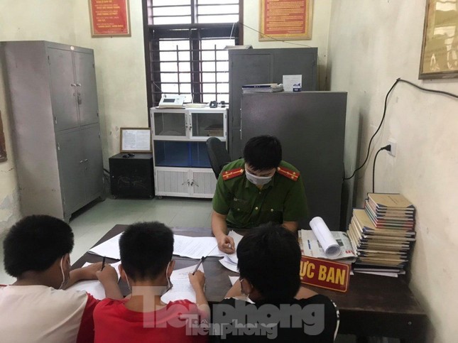 CẬP NHẬT DỊCH NGÀY 25/6: TPHCM thêm 19 ca mắc mới COVID-19 tại một chợ đầu mối ảnh 3