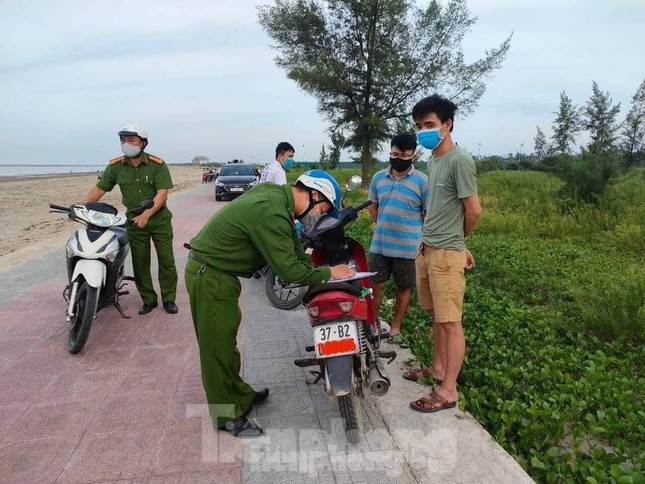 CẬP NHẬT DỊCH NGÀY 25/6: TPHCM thêm 19 ca mắc mới COVID-19 tại một chợ đầu mối ảnh 4
