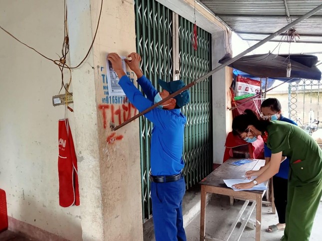 Tuổi trẻ Hà Tĩnh chung sức đẩy lùi dịch COVID-19 ảnh 11