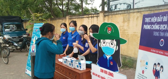 Tuổi trẻ Hà Tĩnh chung sức đẩy lùi dịch COVID-19 ảnh 1