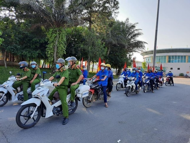 Tuổi trẻ Hà Tĩnh triển khai nhiều hoạt động tuyên truyền bầu cử ảnh 9