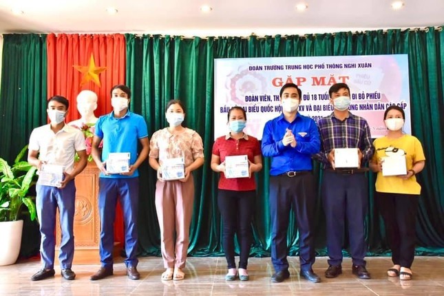 Tuổi trẻ Hà Tĩnh triển khai nhiều hoạt động tuyên truyền bầu cử ảnh 3