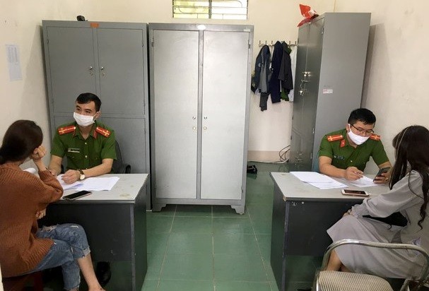 Mở cửa làm đẹp bất chấp lệnh cấm, một spa bị phạt 7,5 triệu đồng ảnh 1