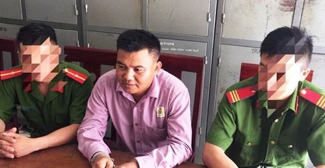 Chủ tịch Hội cựu chiến binh xã bị khởi tố khi nhận tiền “chạy án” ảnh 1