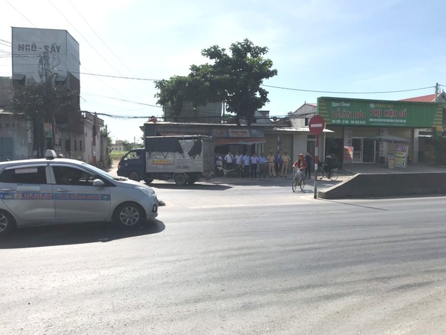 'Điểm đen' chết người chạy qua 3 trường học giải quyết thế nào? ảnh 1