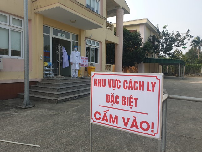 Nghệ An: 12 mẫu bệnh phẩm âm tính với virus corona ảnh 1
