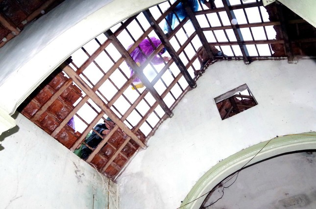 Chưa đầy 1 phút lốc xoáy, 29 nhà dân ở Hà Tĩnh hư hỏng ảnh 1