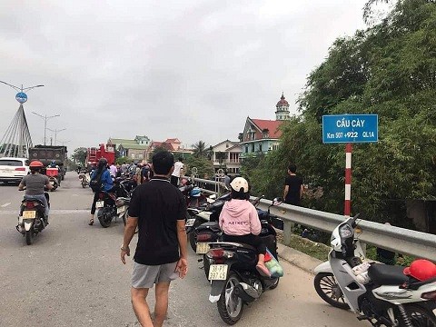 Nam thanh niên ở Hà Tĩnh mất tích khi nhảy xuống sông cứu bạn gái ảnh 1