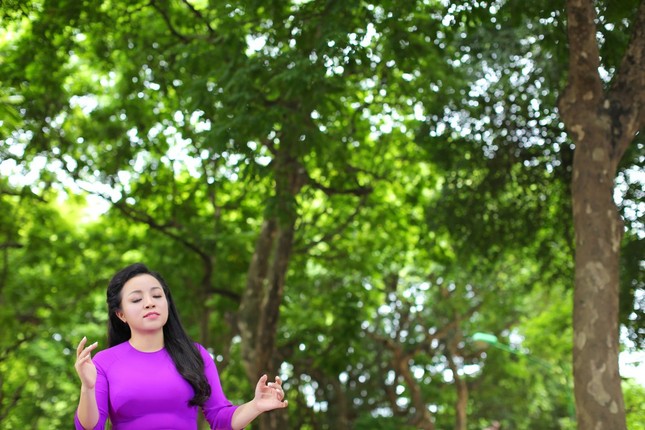 NSƯT Tố Nga quay MV tại nhà Đại tướng Võ Nguyên Giáp ảnh 1