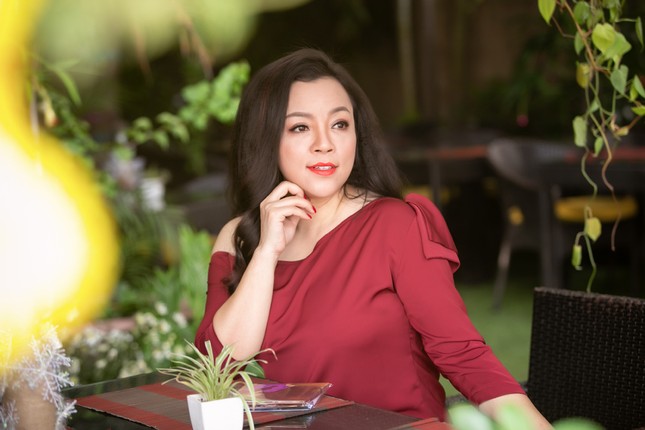 NSƯT Tố Nga: Bình thản hơn sau ly hôn ảnh 2