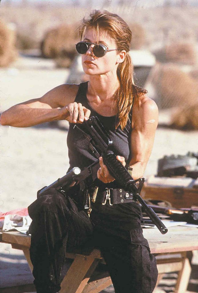 Nhan sắc Sarah Connor biến đổi hơn 30 năm trong ‘Kẻ hủy diệt’ ảnh 1