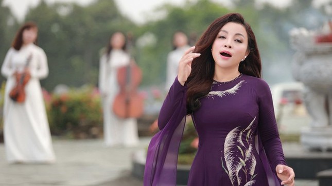 Bằng Kiều, Hương Giang Idol và dàn nghệ sĩ hướng về miền Trung ảnh 3