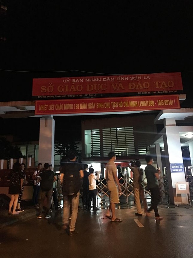 Tối nay, tiếp tục 'trắng đêm' rà soát điểm thi 'bất thường' ở Sơn La ảnh 3