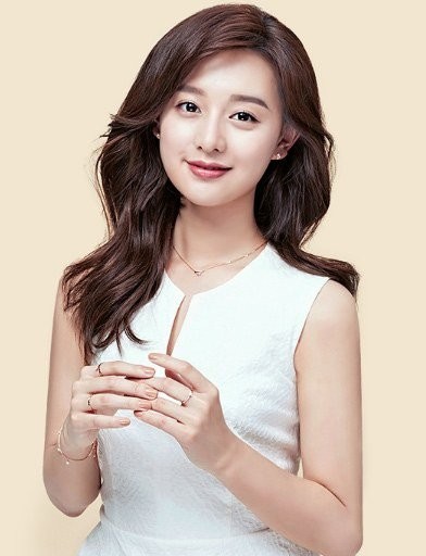 Người đẹp ‘Hậu duệ Mặt trời’ xinh tươi như hoa ảnh 4