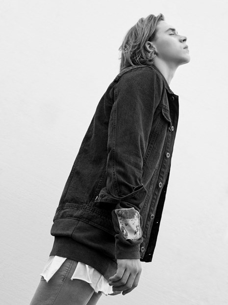 'Hotboy' Brooklyn Beckham 17 tuổi đẹp trai hút hồn các thiếu nữ ảnh 3