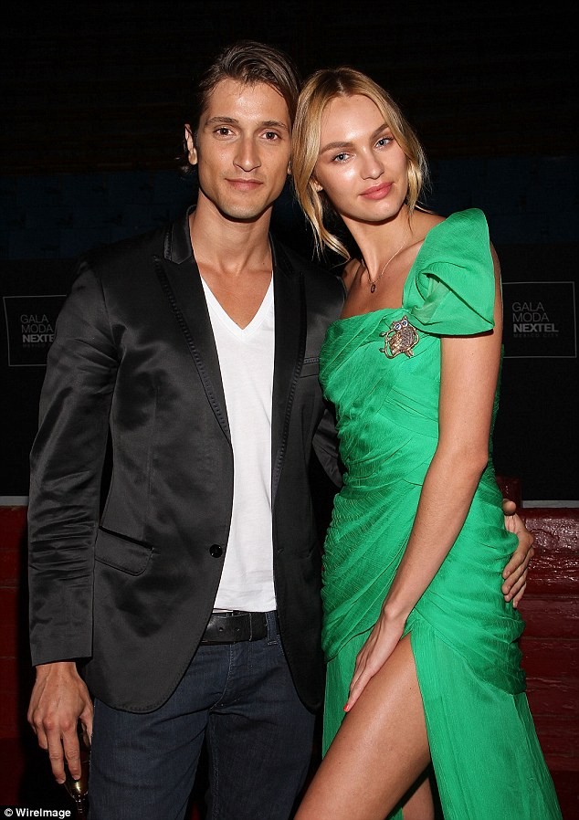 Thiên thần nội y Candice Swanepoel sinh con trai đầu lòng ảnh 11