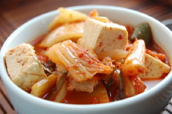 Các món canh ngon giữ nhiệt khi trời trở lạnh ảnh 1