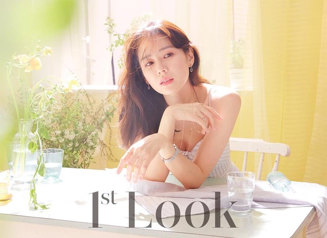 Vẻ đẹp dịu ngọt thanh khiết của ‘chị đẹp’ Son Ye Jin ảnh 1