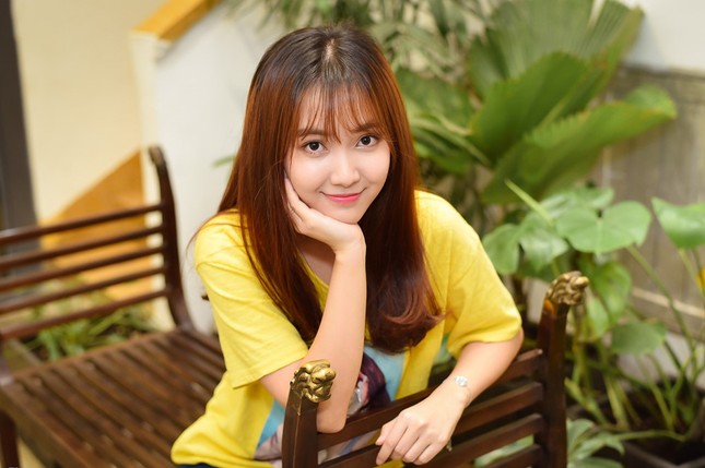 Hiện tượng mạng Hương Ly và những gương mặt đình đám trong làng cover ảnh 2