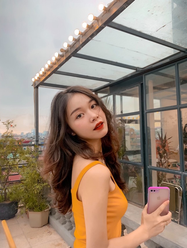 Nữ thủ khoa học ngành trinh sát 'gây thương nhớ' với nét đẹp trong trẻo ảnh 9