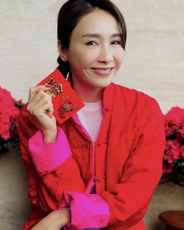 Hai mỹ nhân 'Ỷ thiên đồ long ký' bất ngờ gặp lại sau nhiều năm ảnh 5