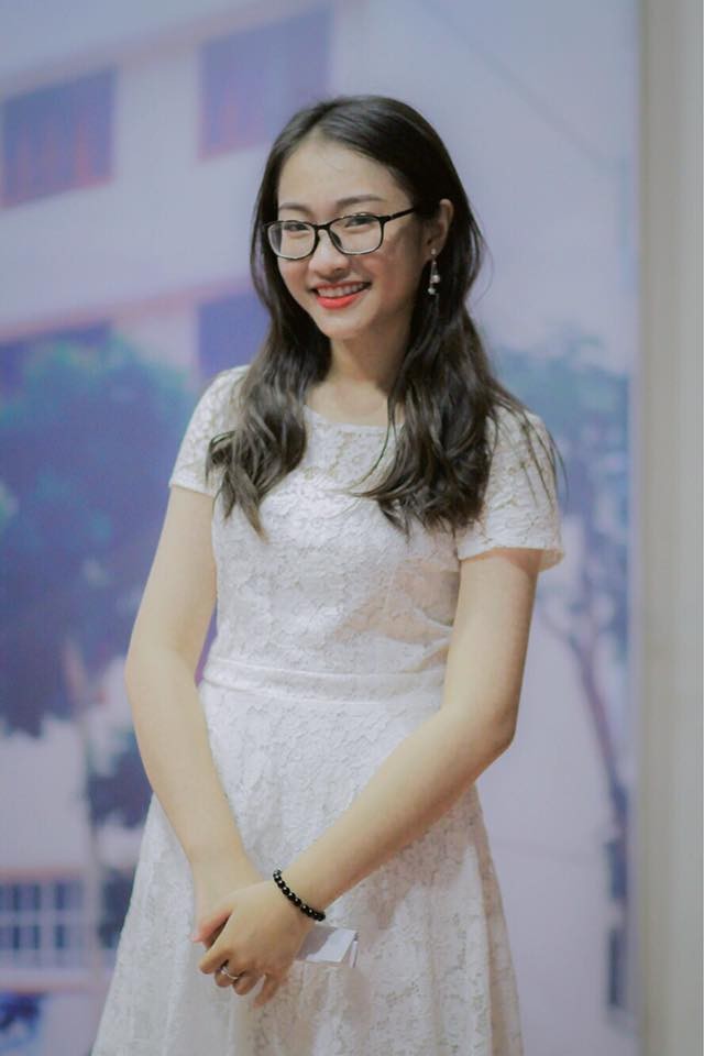 Nữ sinh Ngoại thương là cựu thí sinh Olympia, nổi bật trên hàng ghế khán giả sau 3 năm ảnh 5