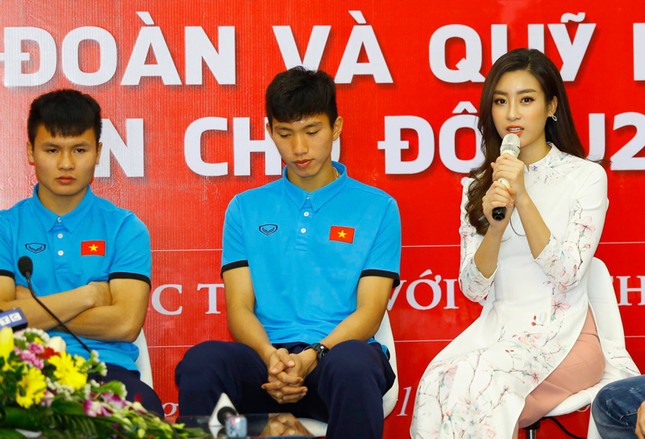 U23 Việt Nam: 'Không quản mưa tuyết, cứ ra sân là 'chiến' thôi' ảnh 24