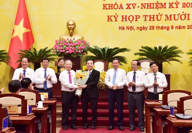 Tân Chủ tịch Hà Nội: Lắng nghe tiếng nói người dân và doanh nghiệp để đổi mới chỉ đạo ảnh 2