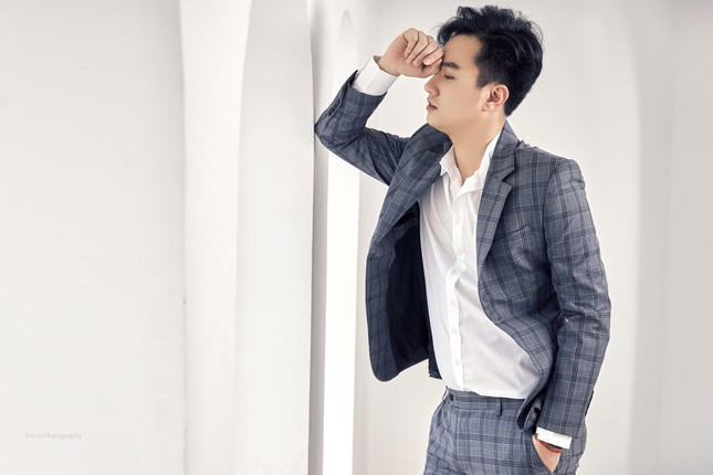 Diễn viên Phạm Anh Tuấn chính thức comeback sau một năm vắng bóng ảnh 7