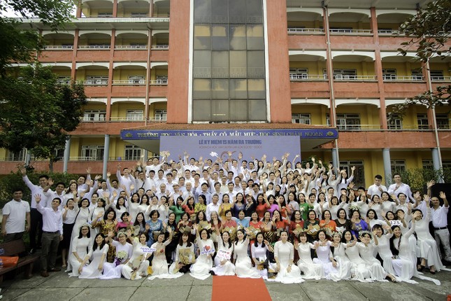 Thế hệ khoá Lam Sơn 2002-2005 hân hoan ngày trở về ảnh 2